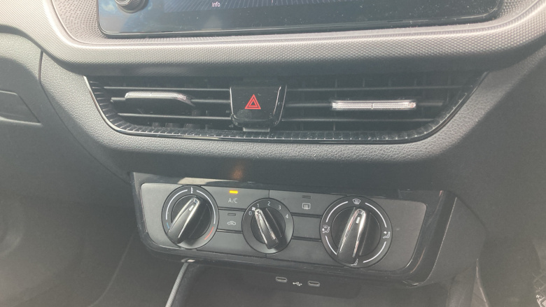 Skoda Fabia 1.0 MPI 80 Colour Edition 5dr Petrol Hatchback